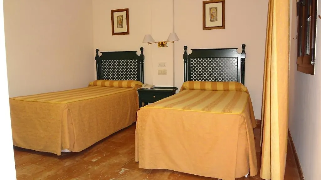 Hotel El Volao Villanueva de Córdoba 0*,  إسبانيا